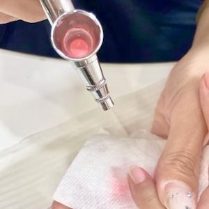 Clou Shellac, Tokyo